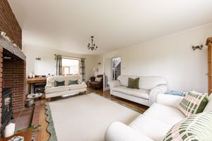 Photo 25- click for photo gallery